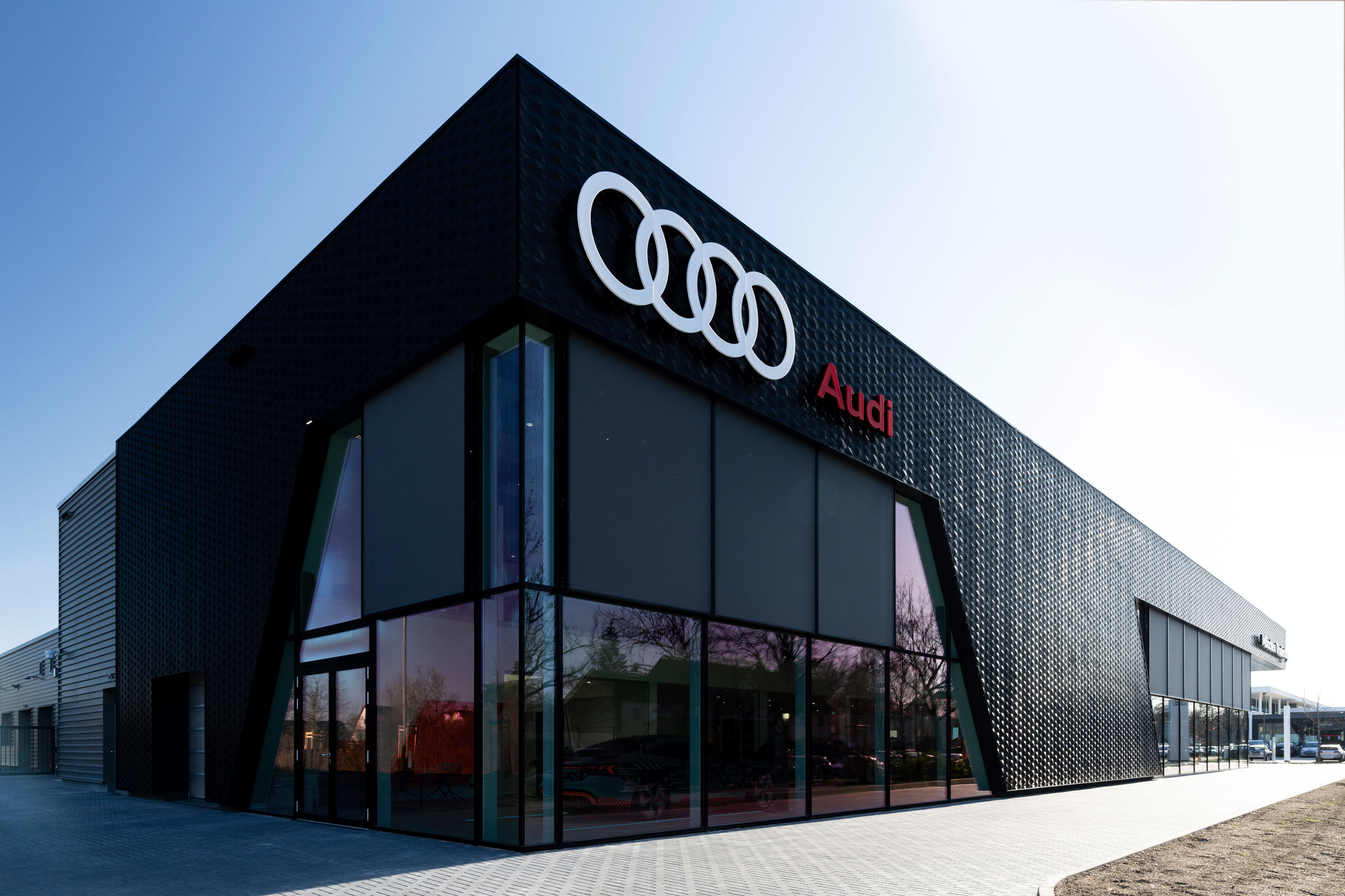 Audi Siap Lawan Tarif Trump: Pertimbangkan Bangun Pabrik Rp75 Triliun di AS