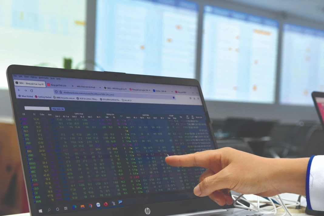 IHSG Meroket 22%, Indeks ESG Tertinggal Jauh di 2025